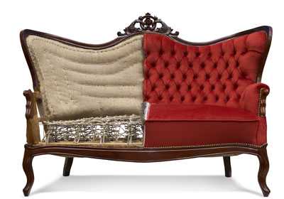 Sofa in klassischem und modernen Polsterstil